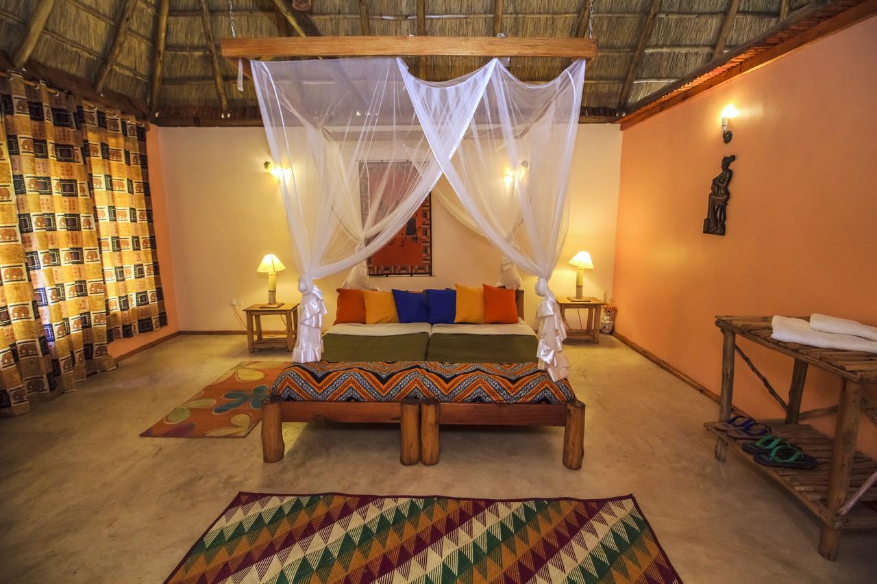 Auberge de jeunesse Wild Tracks Overland Camp